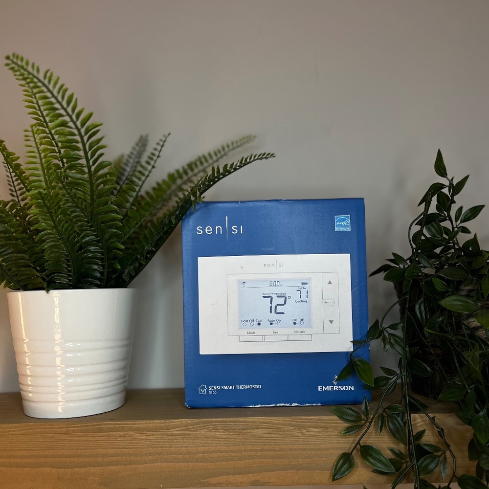 Sensi Smart thermostat ST55